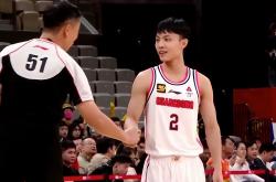 壹号娱乐- 深圳男篮发布备战花絮；今晚刷新队史纪录；足总杯任务艰巨；医务组通报恢复