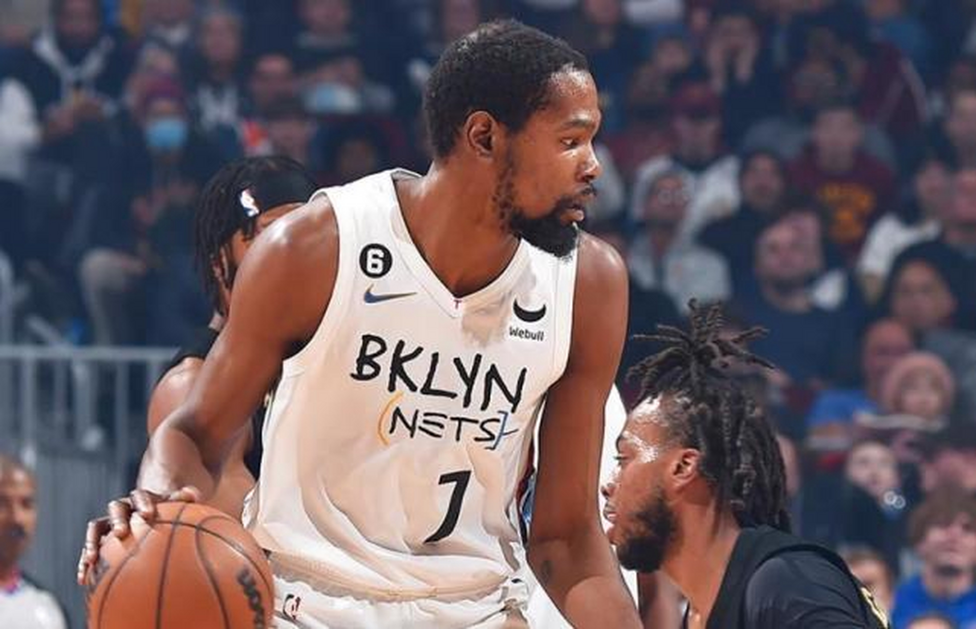 里程碑夜浙江稠州防线松动，NBA季后赛今晨刷纪录，话题不断，赛季目标并未改变的简单介绍